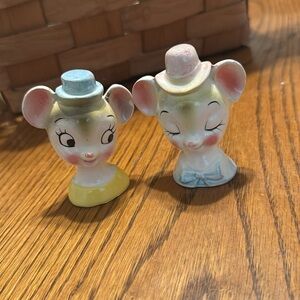 Vintage Ceramic Anthropomorphic Mr. and Mrs. Mouse Salt and Pepper Shakers
